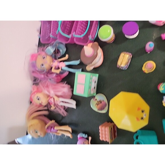 HUGE Shopkins Lot Random Figures Basket Containers Mixed Seasons lot Dolls - Picture 14 of 16
